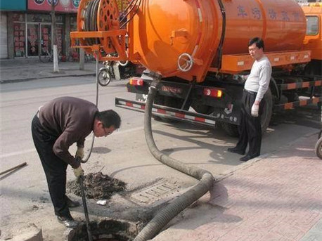 金口河清掏化粪池，健康生活从这里开始